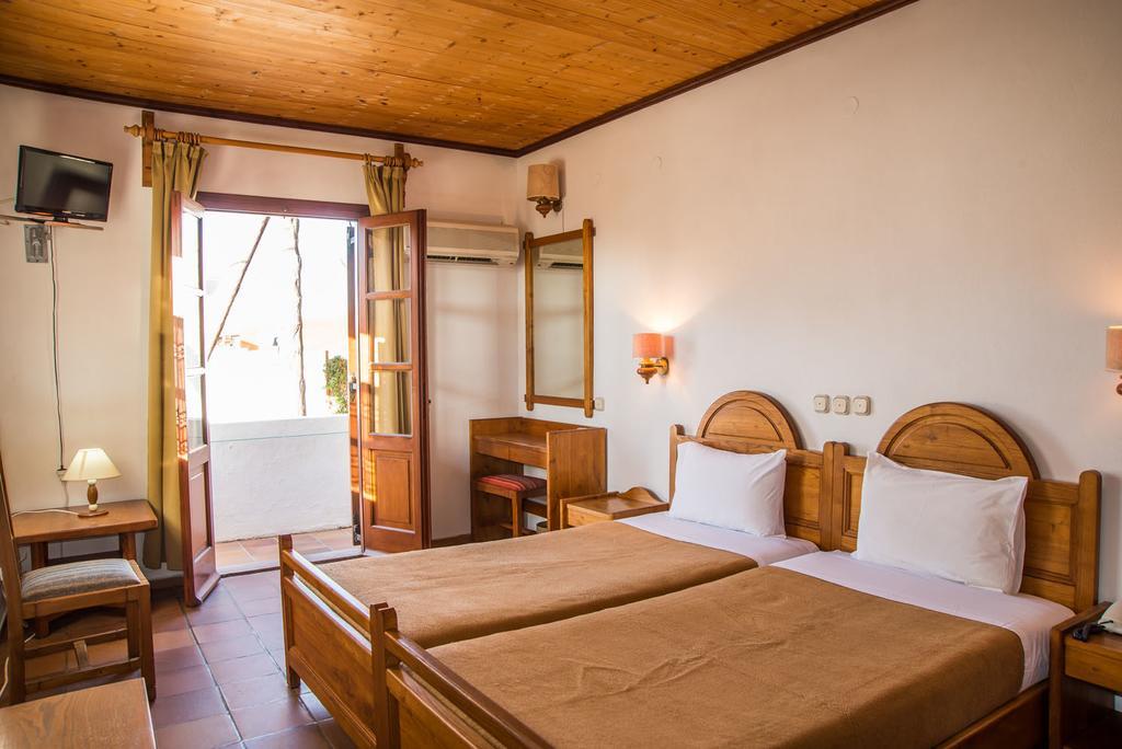 Hotel Galini Patmos Skála Exteriér fotografie